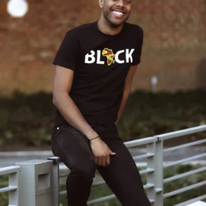 MEN'S BLACK T-SHIRT