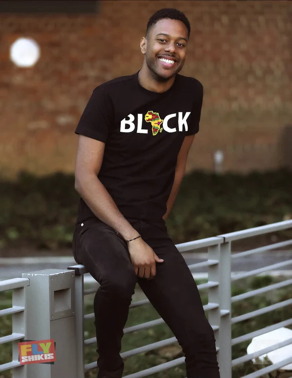 MEN'S BLACK T-SHIRT